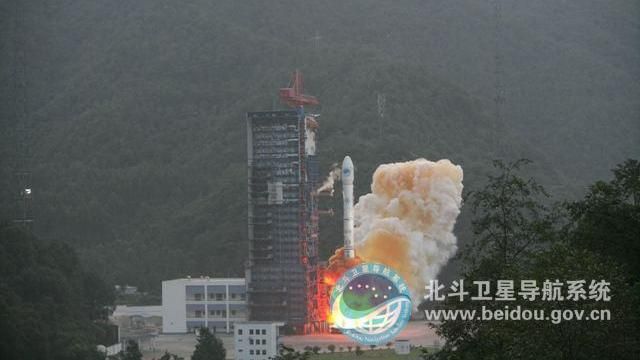 第20顆北斗導航衛星發射畫面。（圖／翻攝自北斗衛星導航系統官網）