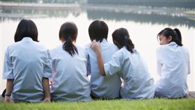 瘋狂,誠實,八卦,工作,忠誠,崇拜,朋友,同事,建議,初衷,缺陷,過去,學習,目標,客觀,困難,壓力　圖／攝影者SUC  CC0 Public Domain https://goo.gl/QIZEAk