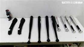 鄭男向林男購買BMW X6，對方卻賣一台顏色及車況都不對的車輛，鄭男憤而提告，雙方還在北檢辦公室前大打出手（翻攝畫面）