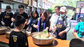 吳明道,魚丸伯,丁春能,青山國小(臉書 https://www.facebook.com/permalink.php?story_fbid=1257831600930758&id=100001117919161&pnref=story)