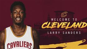 Larry Sanders（圖／取自騎士官方推特）