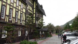 絕美民宿靠海太近　恐有海水倒灌危機