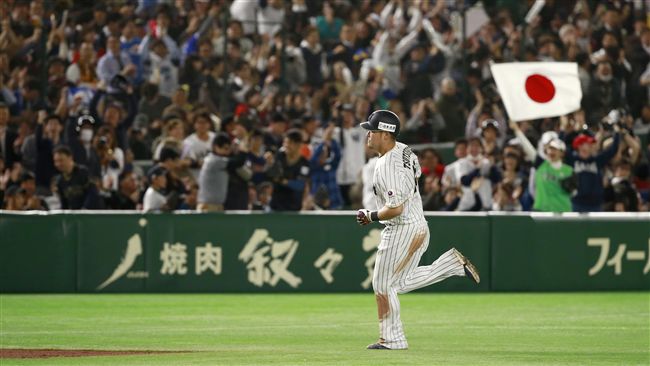 筒香嘉智關鍵轟　日本4屆都闖4強
