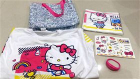 2017 Hello Kitty Run活動跑衣品質太差，掉色、汙漬，跑者抱怨連連。（圖／民眾提供／中央社）三麗鷗,凱蒂貓,