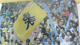 ▲中華職棒開打初期，兄弟象迷最多。（資料照／翻攝自職棒雜誌）