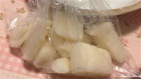 男子行善買水梨結果是菜頭／爆料公社