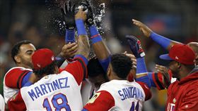 ▲多明尼加快意奪勝，全隊慶祝。（圖／美聯社／達志影像）