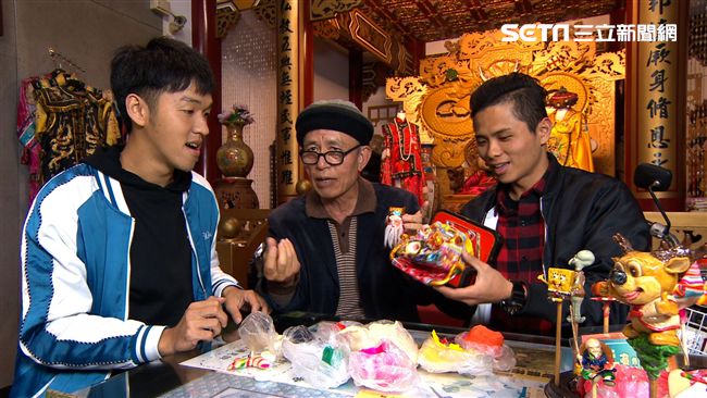 禮物達人在鹿港　神明也愛不釋手