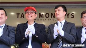 La new董事長劉保佑、桃猿球團領隊劉玠廷（圖／記者王怡翔攝）