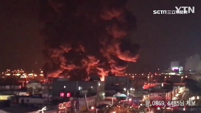 火球濃煙直竄！韓仁川魚市場夜半大火