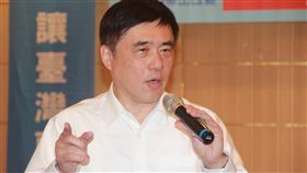 總統蔡英文17日宣布將斥資逾新台幣80億元興建基隆輕
軌，國民黨副主席郝龍斌（圖）18日說，地方選舉就要
開始了，「這不是綁樁，什麼才叫綁樁？」
中央社記者王朝鈺攝　106年3月18日