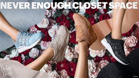 日本潮鞋推出電影聯名款。（圖／ASICS提供）