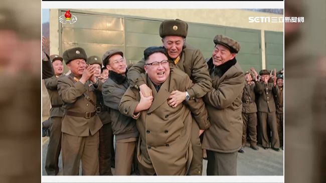 新火箭成功　金正恩龍心大悅讓人騎！