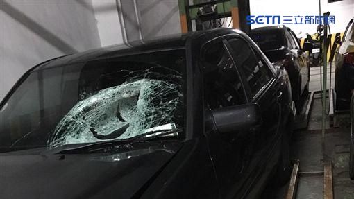 為了這套衣服！　惡子開車撞死父親