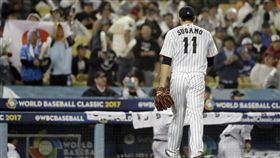 ▲日本隊先發投手菅野智之退場畫面。（圖／美聯社／達志影像）