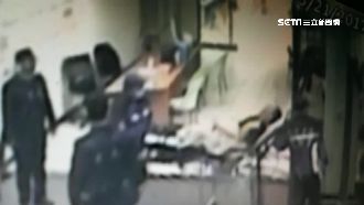 馬伕遭逮突臉漲紅　警立即送醫救一命