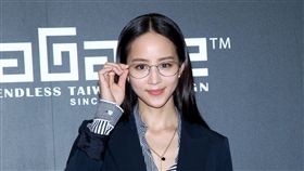 張鈞甯在大陸忙拍戲，特別回台出席眼鏡活動。（記者邱榮吉/攝影）