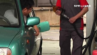 加錯油維修25萬　車主加油站談不攏
