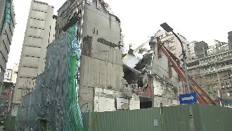 都更拆違樓　屋主淚求：還我親人遺物