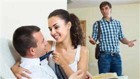 ▲捉姦,外遇,CCR,ㄈㄈ尺,洋腸（情境示意圖／Shutterstock）