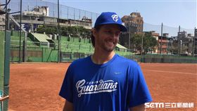 富邦悍將洋投神盾（圖／記者陳怡汝攝）