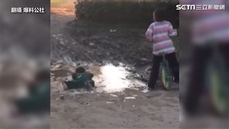 小男孩學天堂路　有模有樣笑翻網友