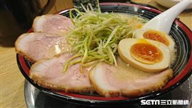 拉麵（記者翁堃泰攝影）