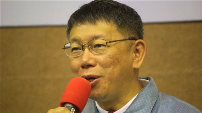 搭小黃跑行程　柯P：第一次都卡卡的