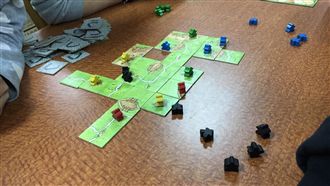 玩桌遊培養孩子五項能力