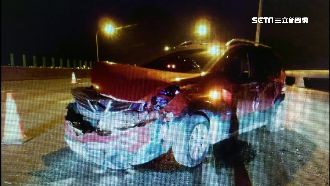 5車連環撞！女駕駛撞護欄尖叫不停