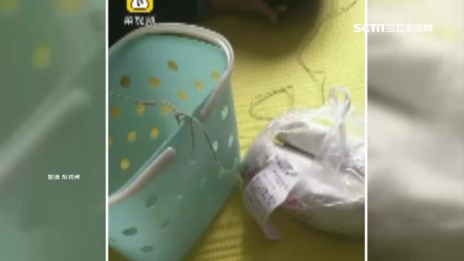 懶極致！女大生塑膠袋「吊」便當上來
