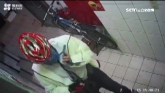 惡鄰踹門按門鈴　住戶自行蒐證可提告