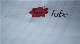 【大數聚】AT&T、嬌生等大廠因恐怖主義拒登Google廣告，Facebook可能成為下一個？（Images Source:pixabay）