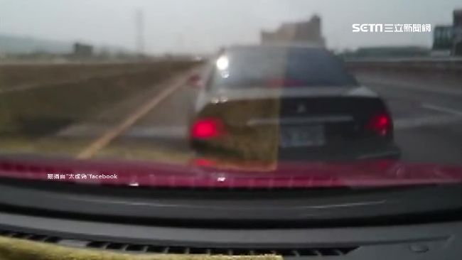 國道超車爭議！逼車急剎報警都挨罰