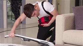 一日「孕」動體驗　修杰楷直呼吃不消