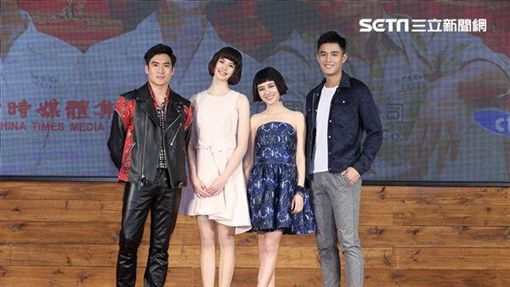 戲劇《這些年那些事》首映