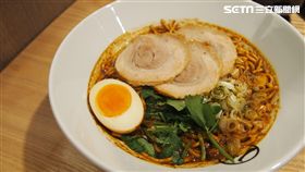 豚骨一燈拉麵。（圖／記者馮珮汶攝）