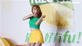 Hani甜翻粉絲　通告藝人羅莉塔也拍個不停