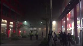 民眾提供　信義威秀起火