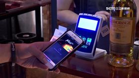 行動支付「台拚普及」　借鏡星國！嘟嘟車也「嗶」