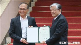 行政院長林全，義美食品公司總經理高志明。記者盧素梅攝