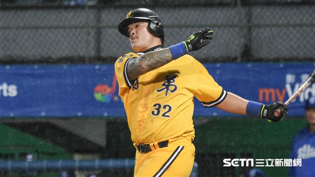 「智勝」再見轟　蔣智賢再登全壘打王