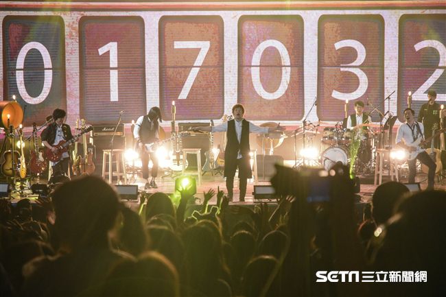 五月天成軍20周年《7號公園第一天》演唱會　圖／記者林敬旻攝