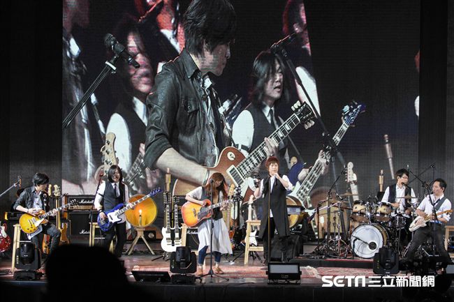 五月天成軍20周年《7號公園第一天》演唱會　圖／記者林敬旻攝