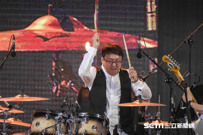 五月天成軍20周年《7號公園第一天》演唱會　圖／記者林敬旻攝