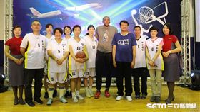 ▲Shawn Marion參訪華航。（圖／華航提供）