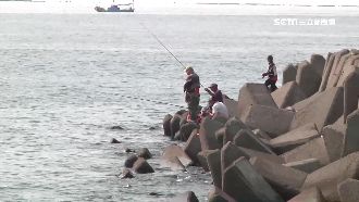 墾丁開放垂釣區　釣客、遊客卻頻衝突