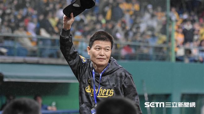 楊培宏升任副董　劉志威接任領隊一職