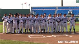 桃猿最後一次穿主場白（圖／記者陳怡汝攝）