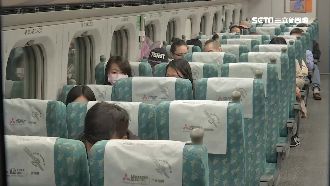 阿伯高鐵上逼讓座被拒　怒嗆1句話惹眾怒